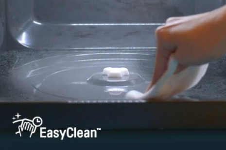 EasyClean™ odstraňuje až 99,99% bakterií