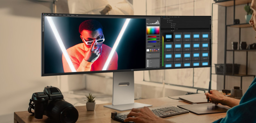 Ultraširoký. Ultračistý.