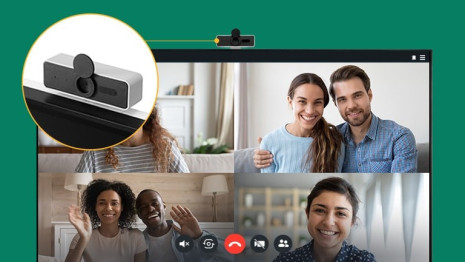 Připraveno na videokonference s odnímatelnou webovou kamerou