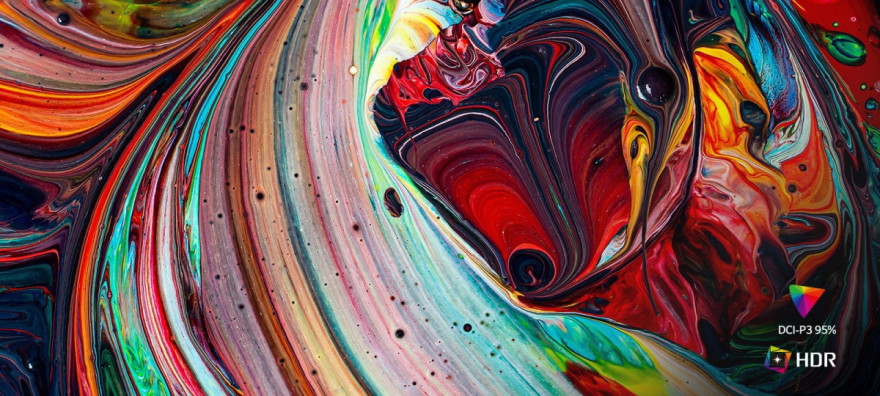 31,5" displej IPS 4K UHD