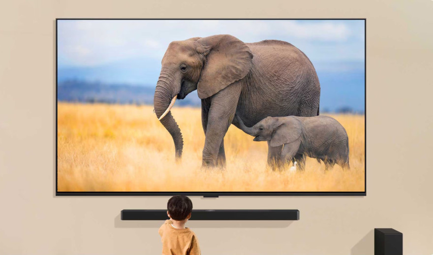 Zažijte dokonale pohlcující zážitek na největším LG TV